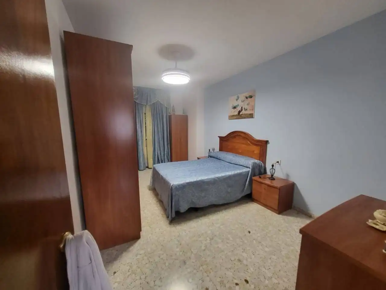 Dormitori de Casa o xalet en venda en Baza amb Calefacció i Terrassa