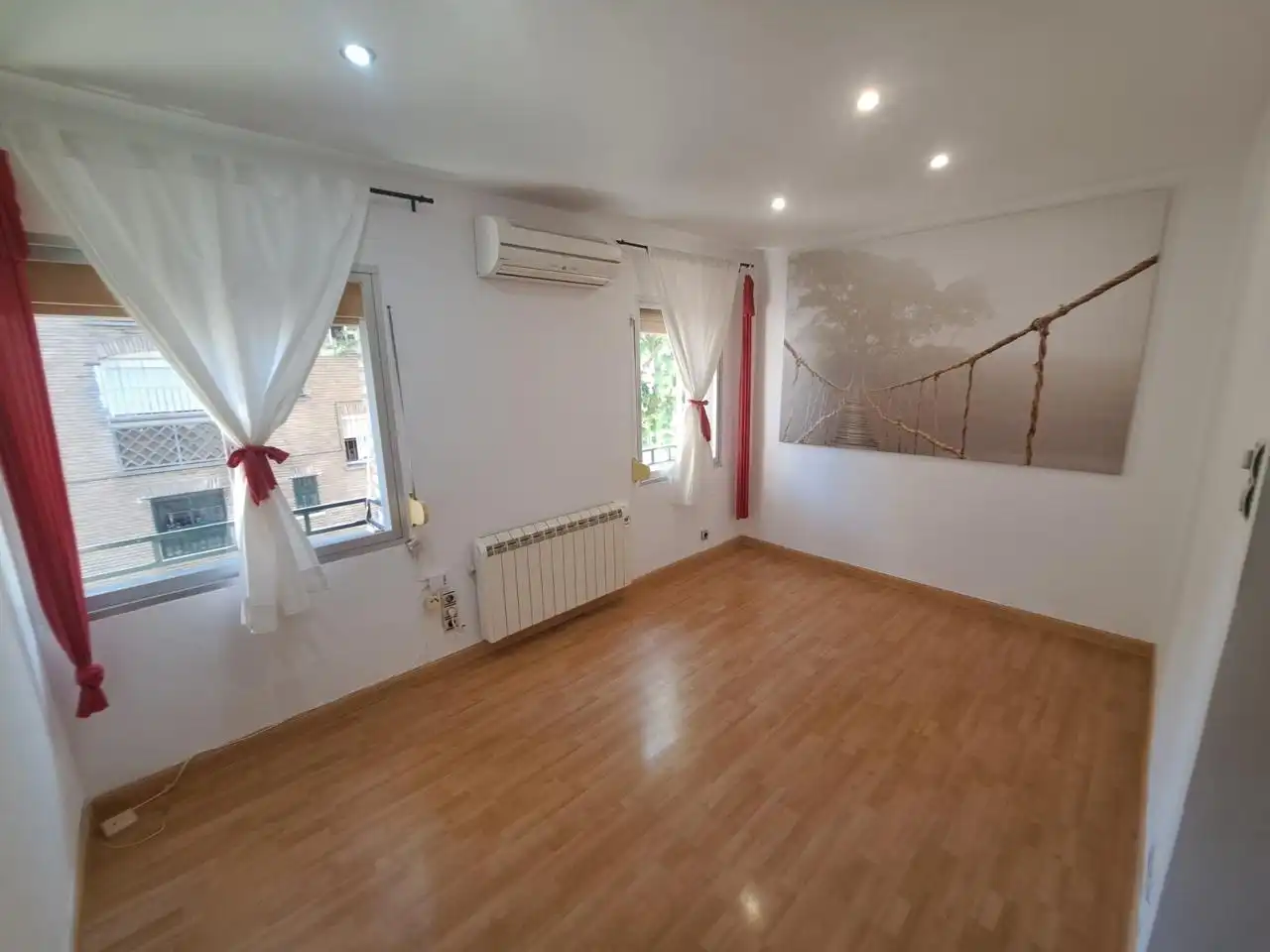 Flat for sale in Zaragoza  with Air Conditioner, Heating and Parquet flooring