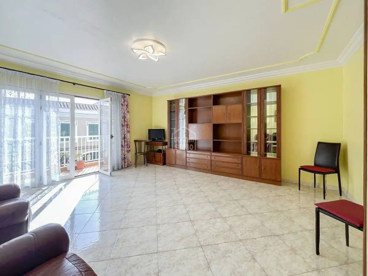 Sala de estar de Apartamento en venta en Alaior con Terraza