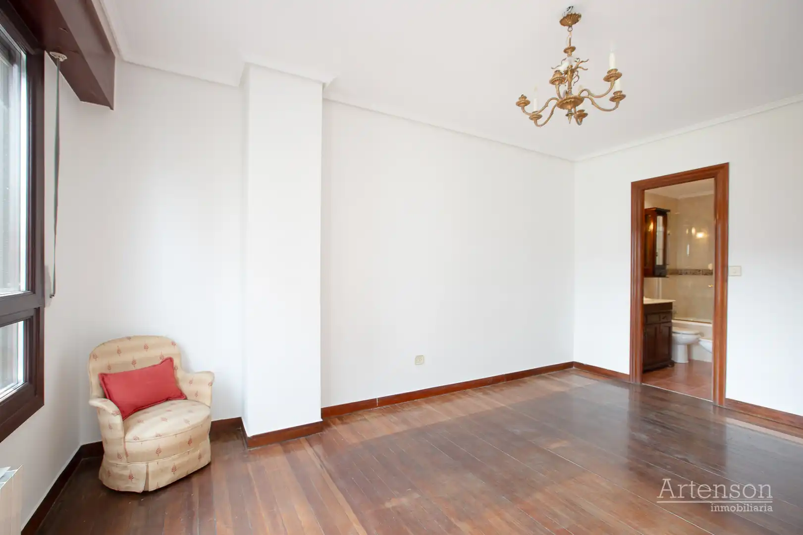 Living room of Flat for sale in Santurtzi   with Heating and Terrace