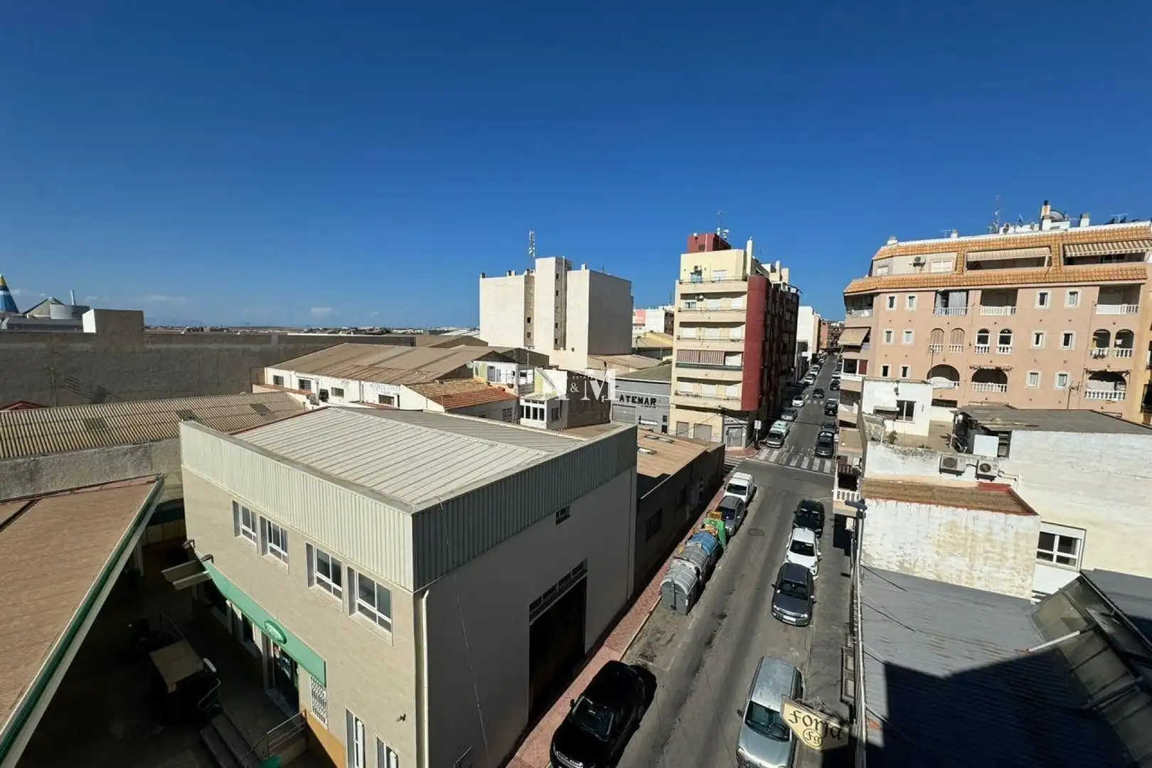 Vista exterior de Piso de alquiler en Torrevieja con Terraza, Amueblado y Lavadora