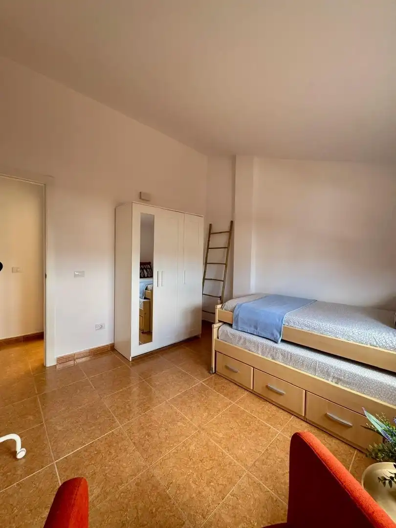 Habitación de Ático de alquiler en Telde