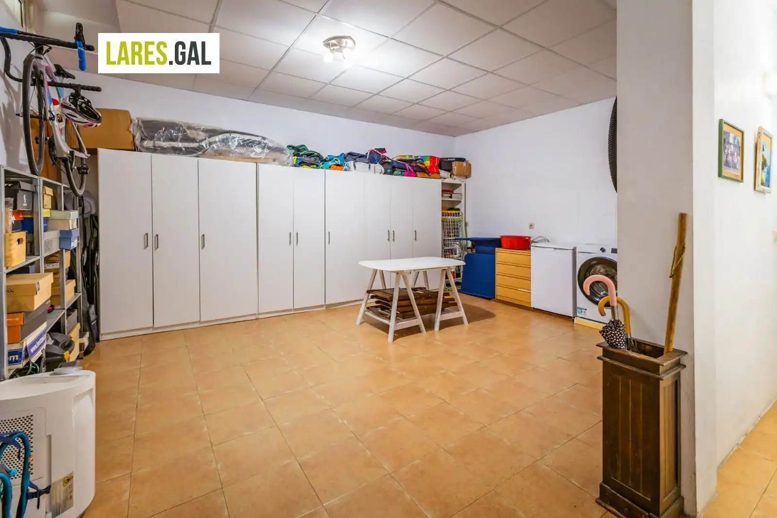 Einfamilien-Reihenhaus zum Verkauf in Cangas  mit Heizung, Terrasse und Abstellraum