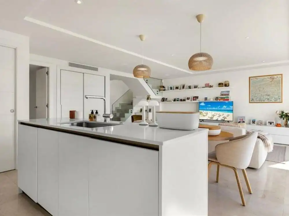 Penthouse with pool for sale in Nueva Andalucía, imagen 8