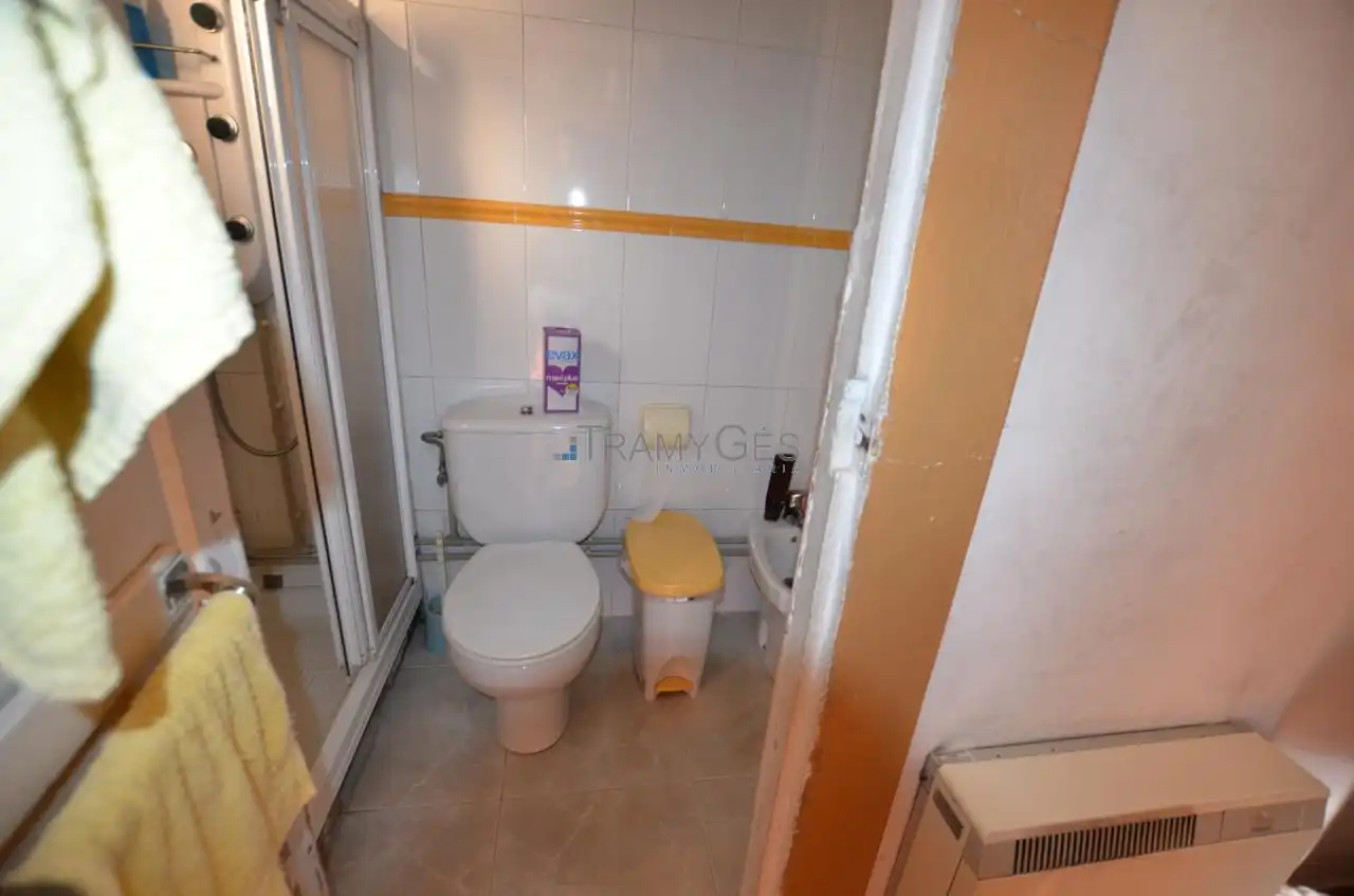 Baño de Casa adosada en venta en Mondariz-Balneario con Calefacción, Jardín privado y Terraza