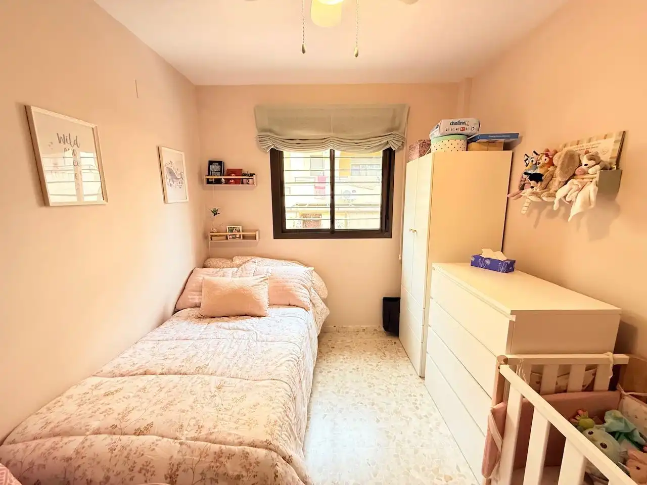 Habitación de Casa adosada en venta en Vélez-Málaga con Aire acondicionado y Calefacción