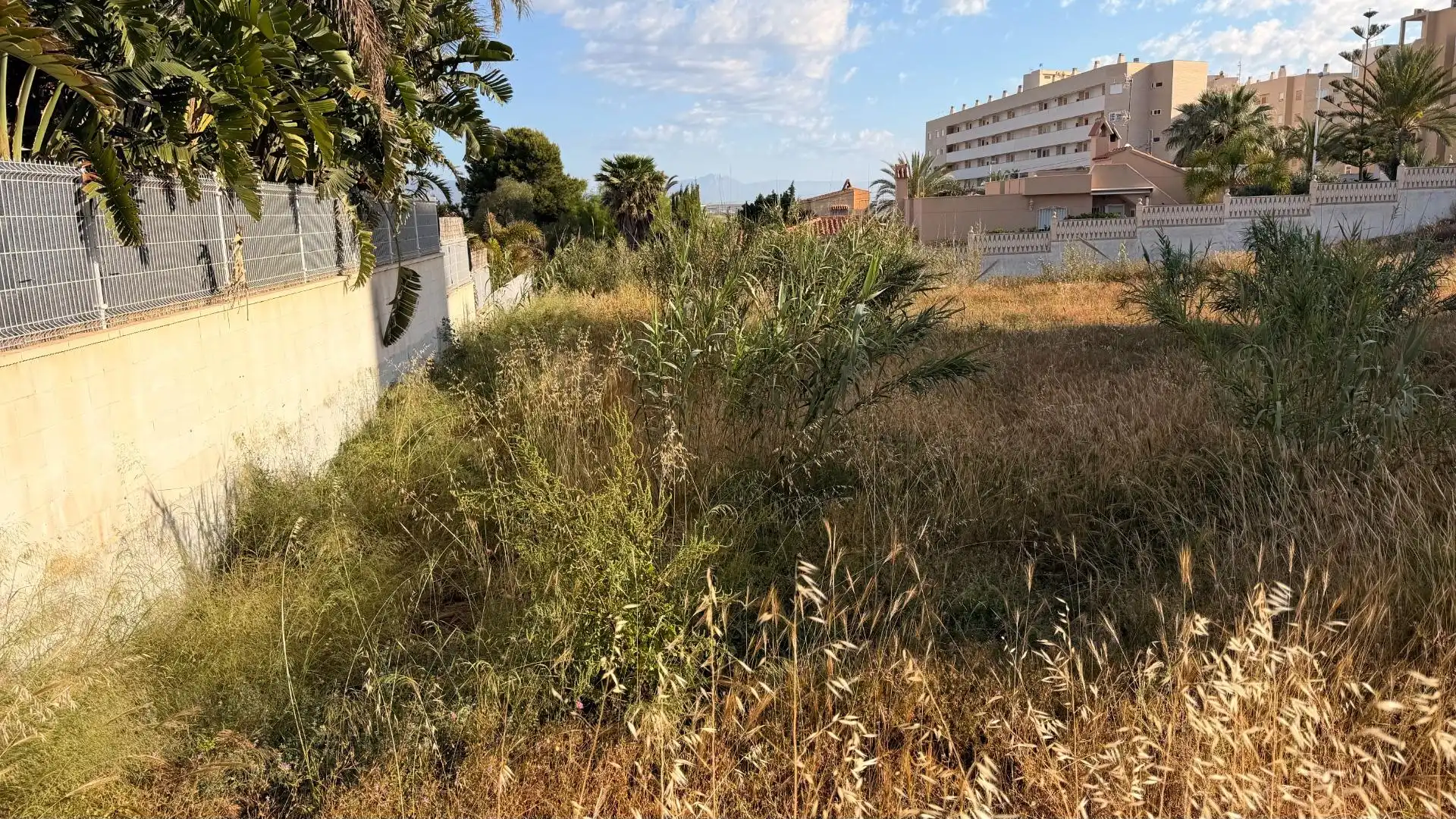 Terreno residencial en venta en Los Arenales del Sol, imagen 22