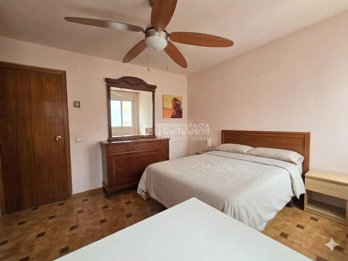 Bedroom of Detached homes for sale in Velilla de San Antonio  with Heating, Private garden and Terrace