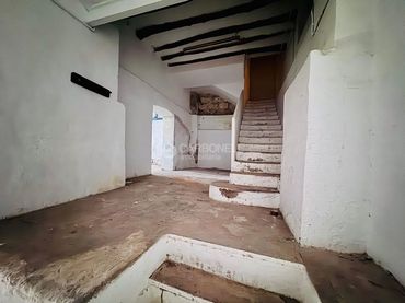 Local comercial en venda a VERGE DELS LLIRIS
