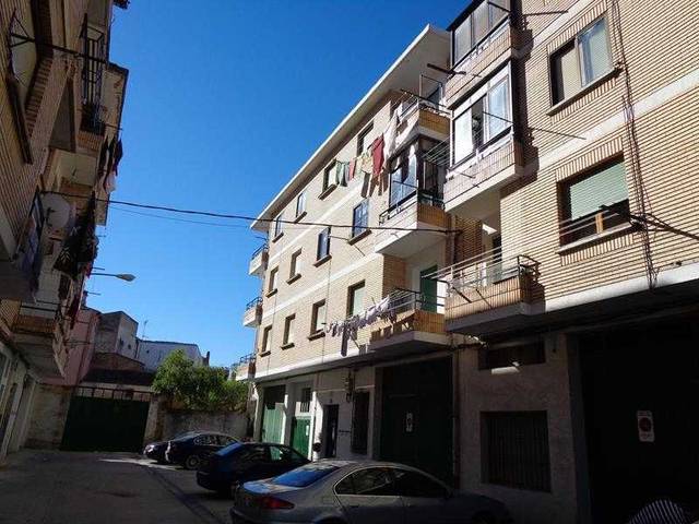 Piso en Venta en C/ Montejurra  en Andosilla