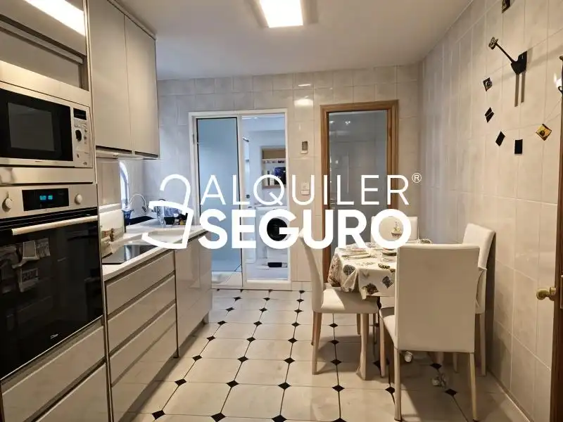 Cocina de Piso de alquiler en Alcantarilla con Aire acondicionado, Calefacción y Trastero