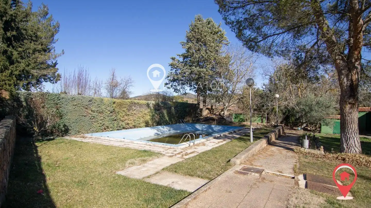 Piscina de Casa o chalet en venta en Chillarón de Cuenca con Aire acondicionado, Calefacción y Terraza