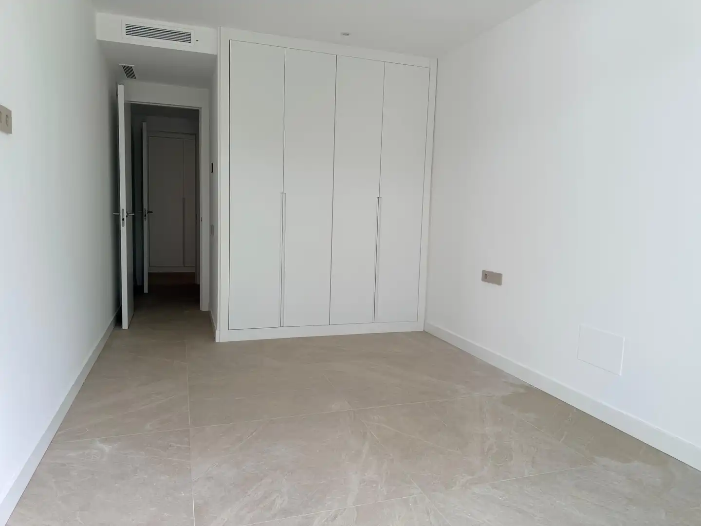 Apartamento en venta en Marbella con Aire acondicionado, Jardín privado y Terraza