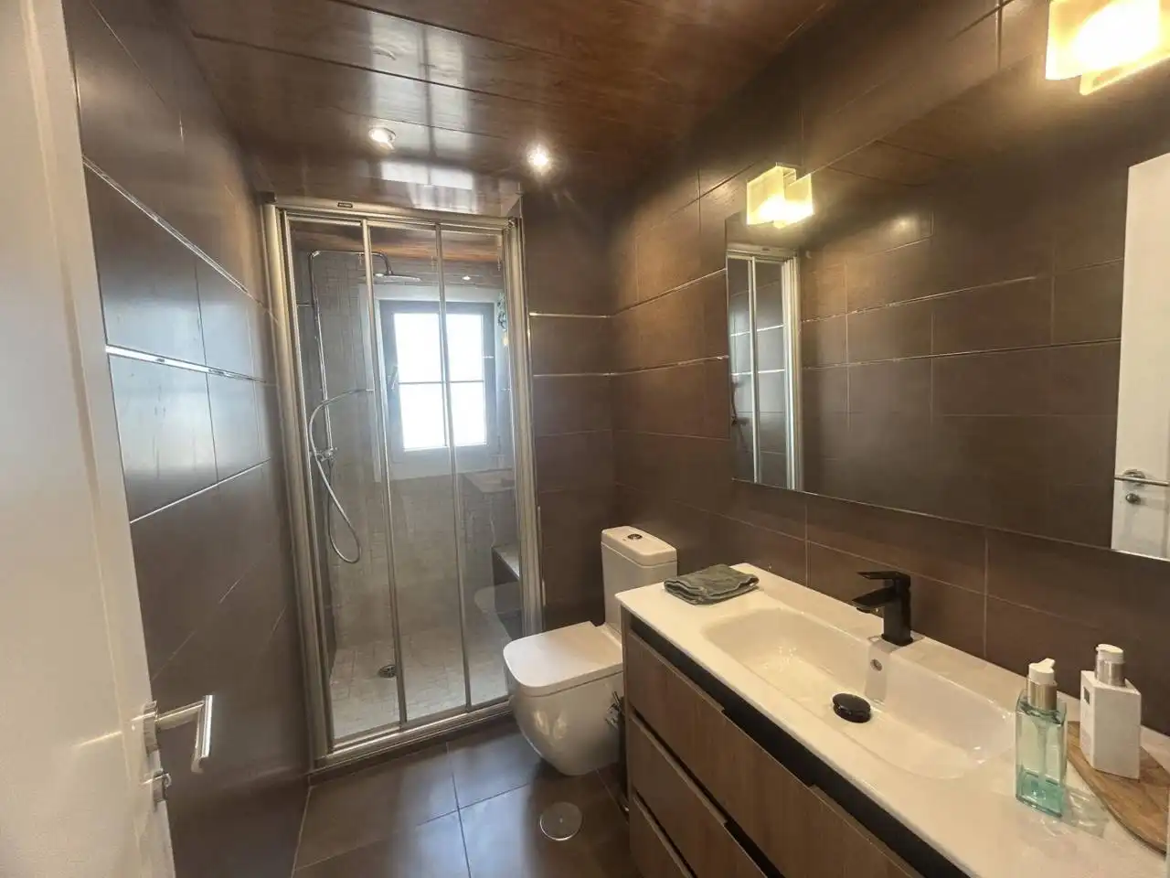 Bathroom of Houses for sale in Roquetas de Mar  with Air Conditioner, Private garden and Terrace