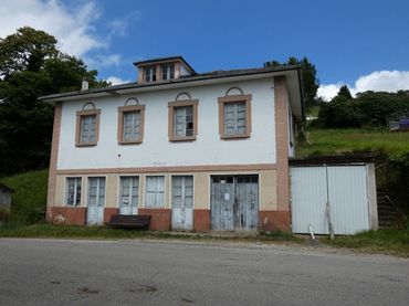 House with garden for sale in Valdés - Luarca