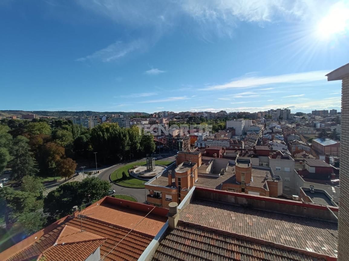 Exterior view of Flat for sale in Guadalajara Capital