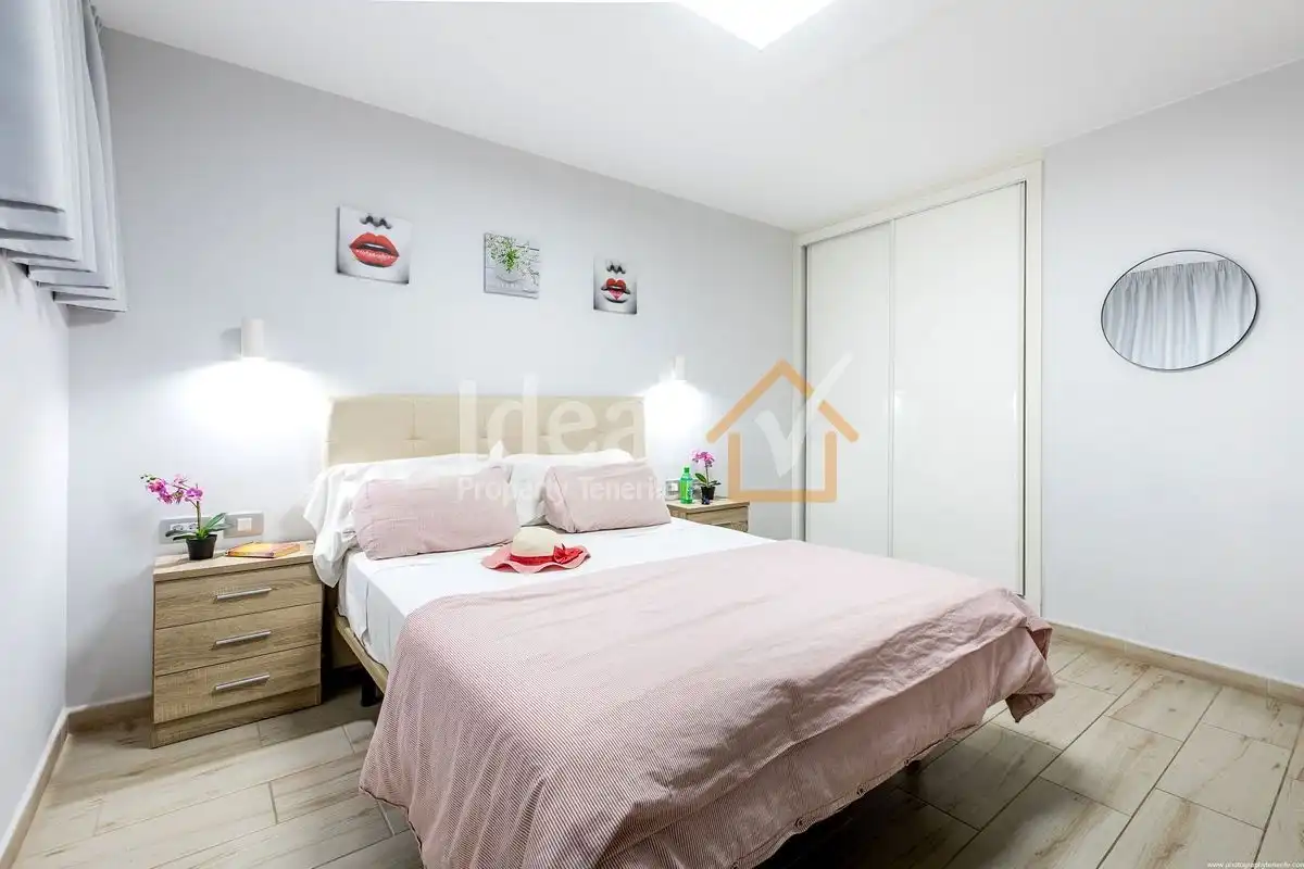 Bedroom of Apartments for sale in Costa Adeje