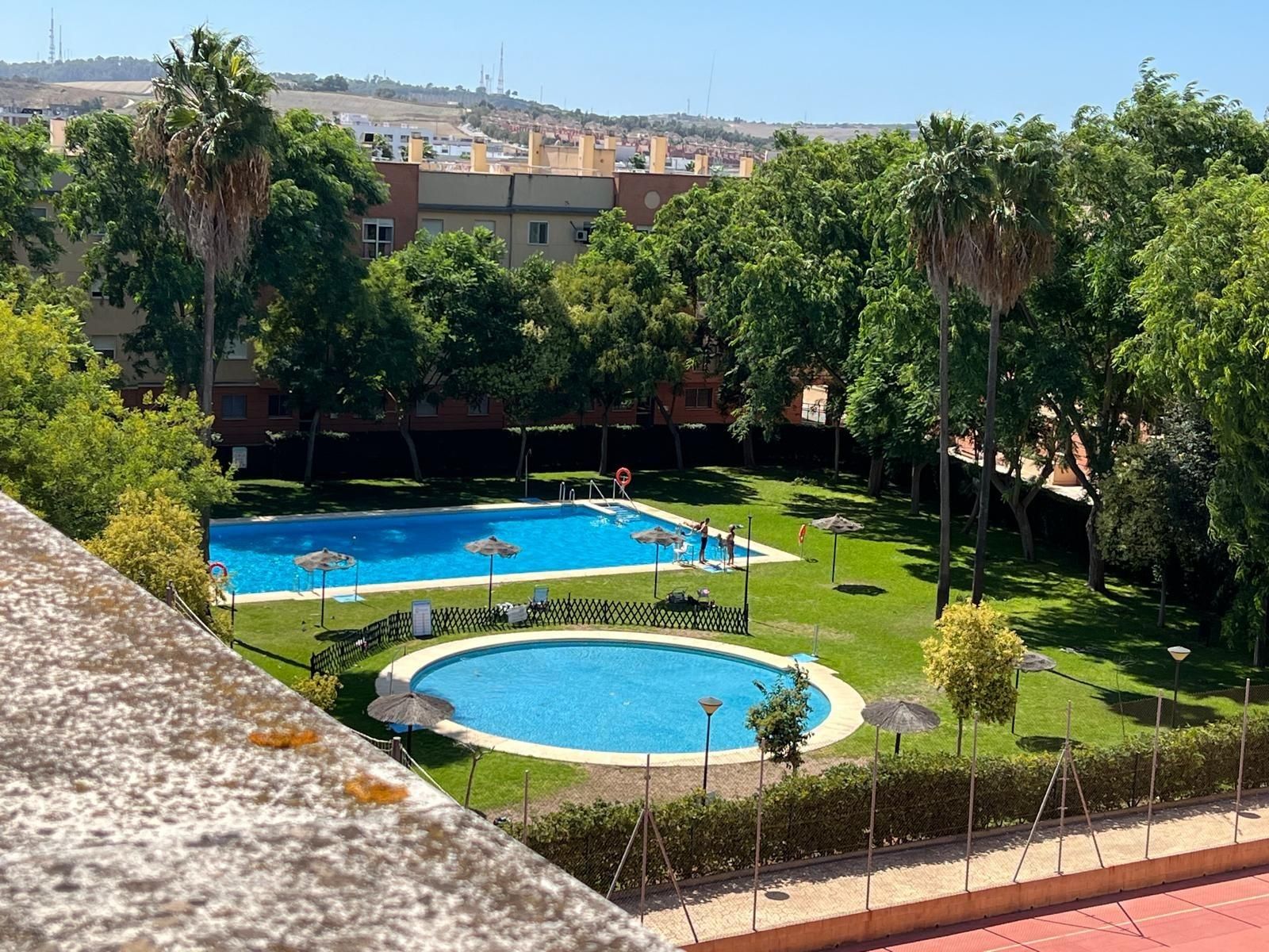 Piscina de Pis en venda en Jerez de la Frontera amb Traster i Piscina comunitària