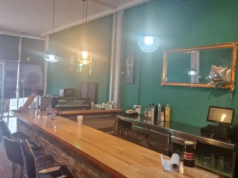 Local comercial en alquiler en PASSEIG DE LA MARINA  DE CUBELLES 42, imagen 3