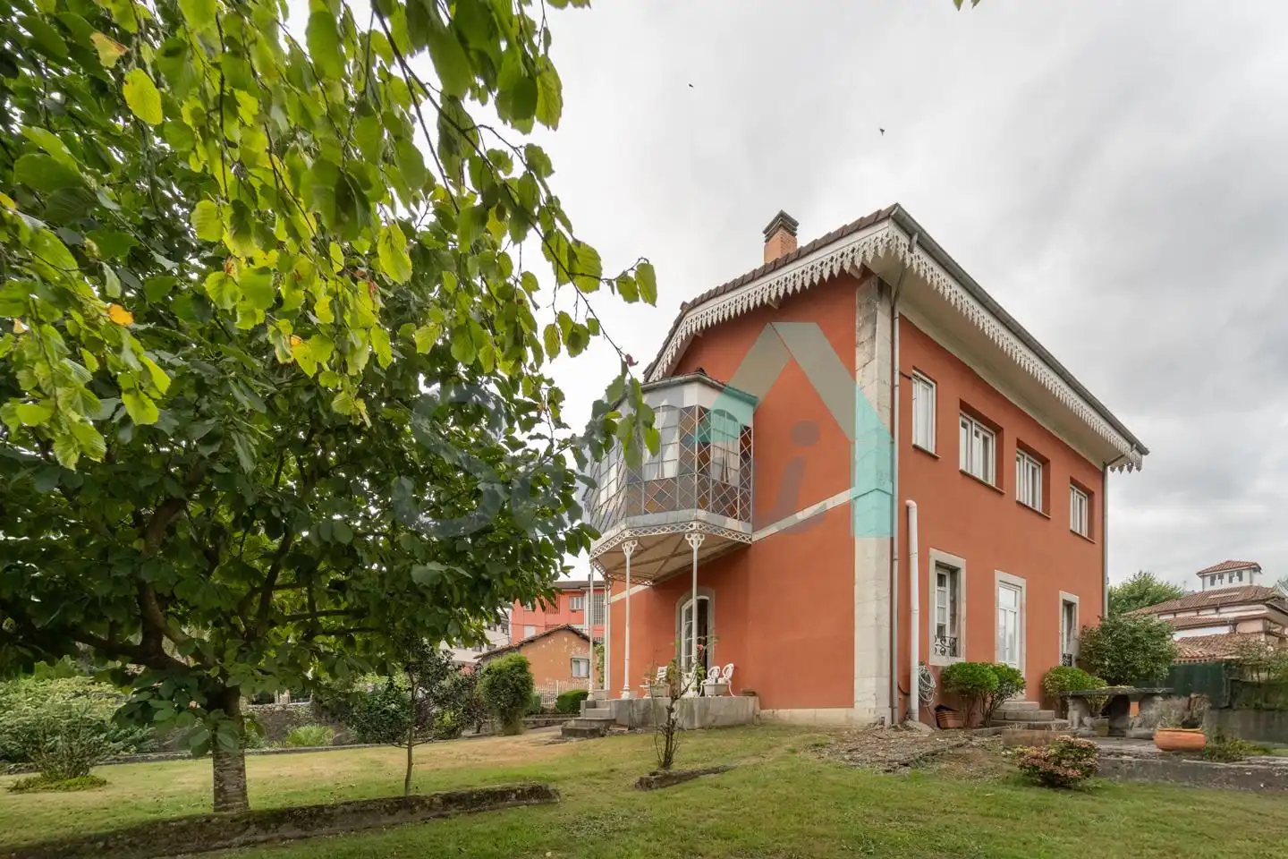 Vista exterior de Casa o chalet en venta en Ribera de Arriba con Jardín privado, Terraza y Balcón