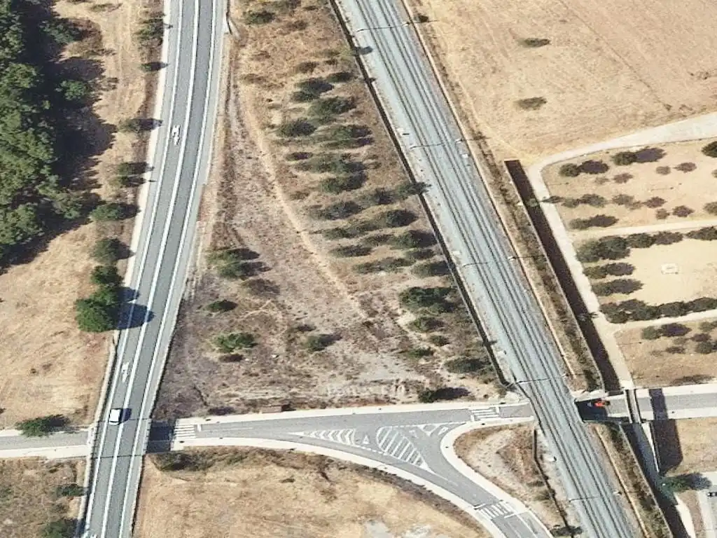 Terreny residencial en venda a Lugar la Flora Fou
