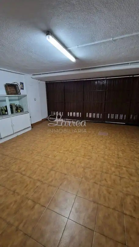 Einfamilien-Reihenhaus zum Verkauf in Igorre mit Heizung, Privatgarten und Terrasse