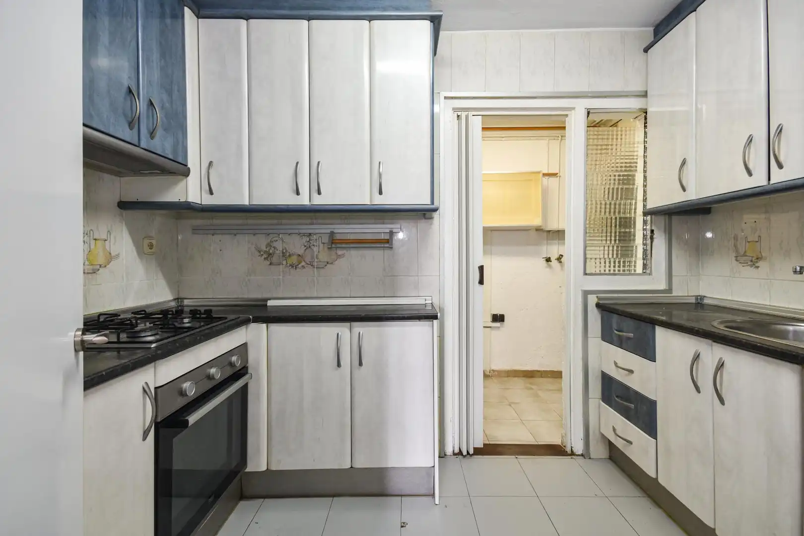 Cocina de Piso en venta en Terrassa con Calefacción