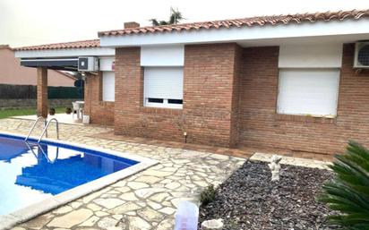 Vista exterior de Casa o xalet en venda en Sant Quirze del Vallès amb Aire condicionat, Calefacció i Jardí privat