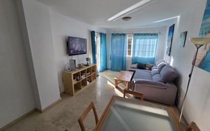 Living room of Flat for sale in Mijas  with Air Conditioner, Private garden and Terrace