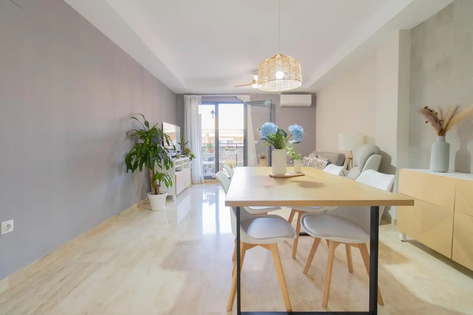 Esszimmer von Maisonette zum Verkauf in Massamagrell mit Klimaanlage, Terrasse und Abstellraum