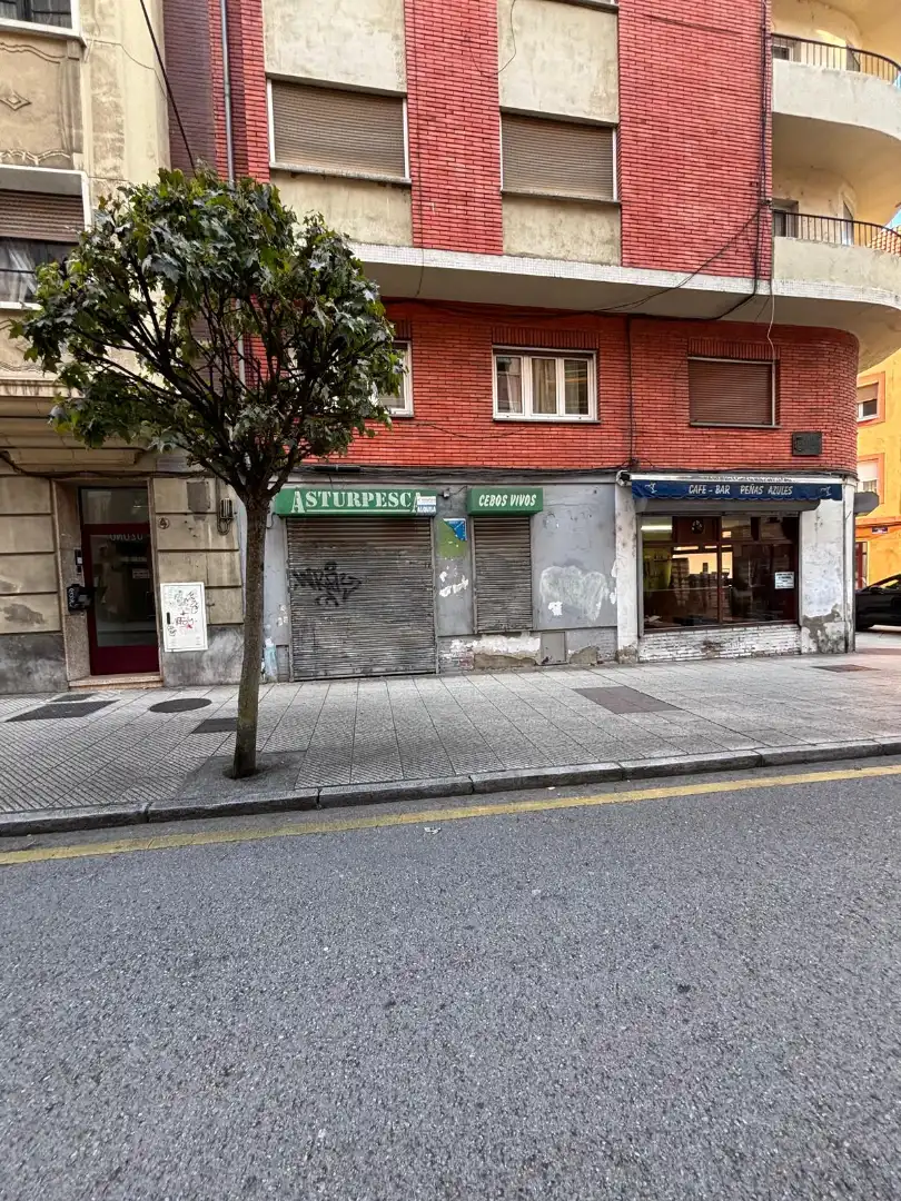 Business premises for sale in Calle Llano Ponte