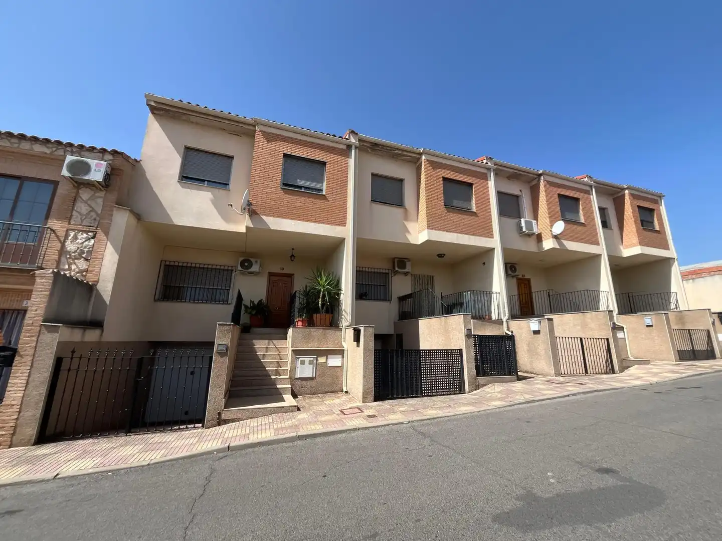 Adossat amb terrassa en venda a Calle San Agustín 33, imagen 5