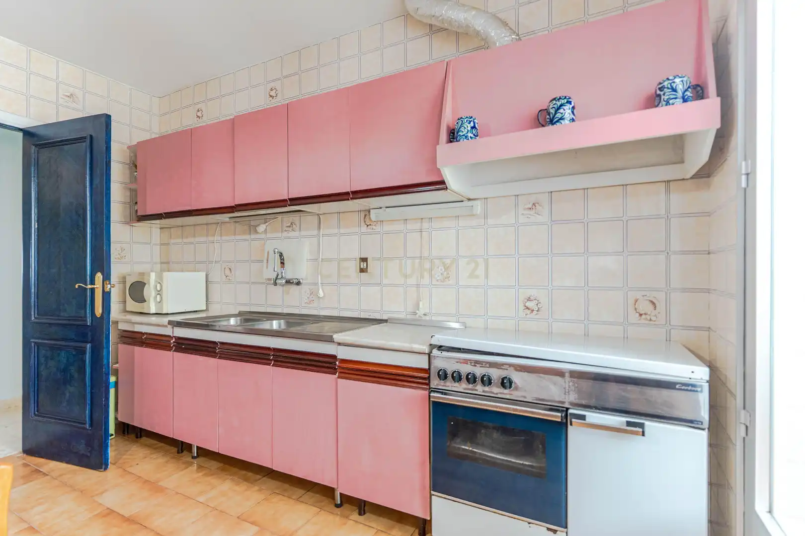 Cuina de Apartament en venda en La Taha amb Rentadora i Balcó