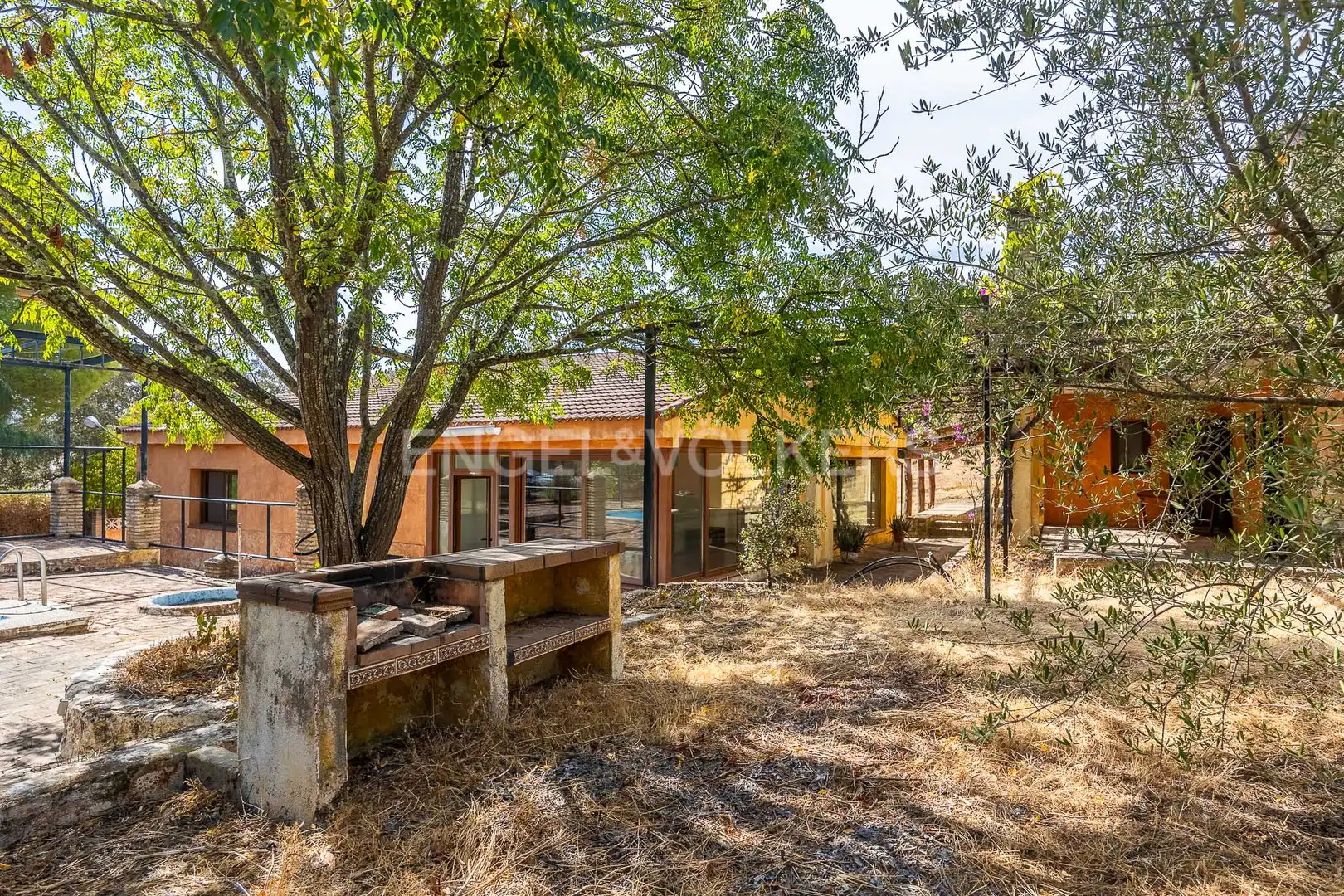 Finca rústica en venta en El Castillo de las Guardas con Calefacción, Jardín privado y Terraza