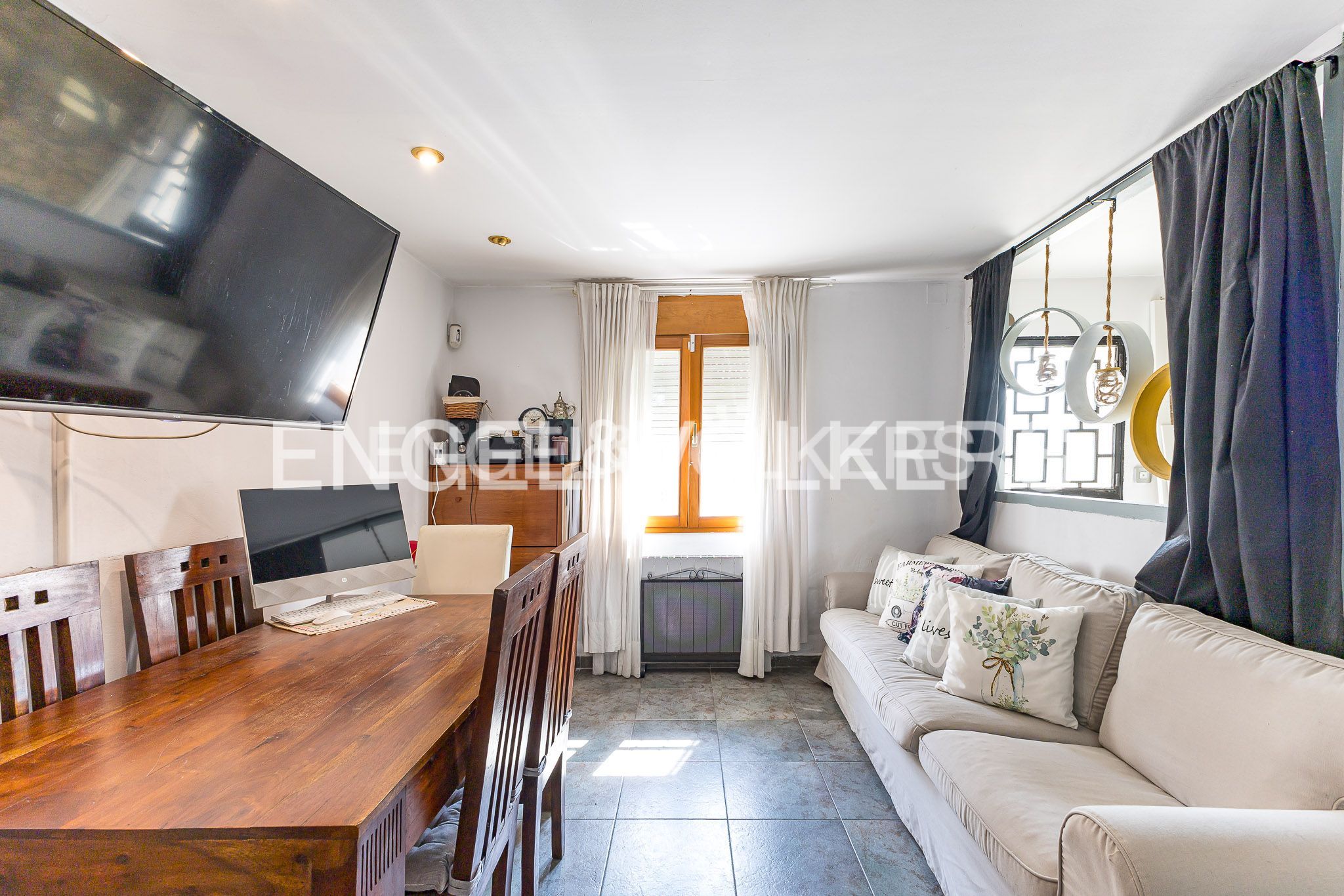 Exterior view of Apartment for sale in Sant Vicenç de Castellet  with Heating