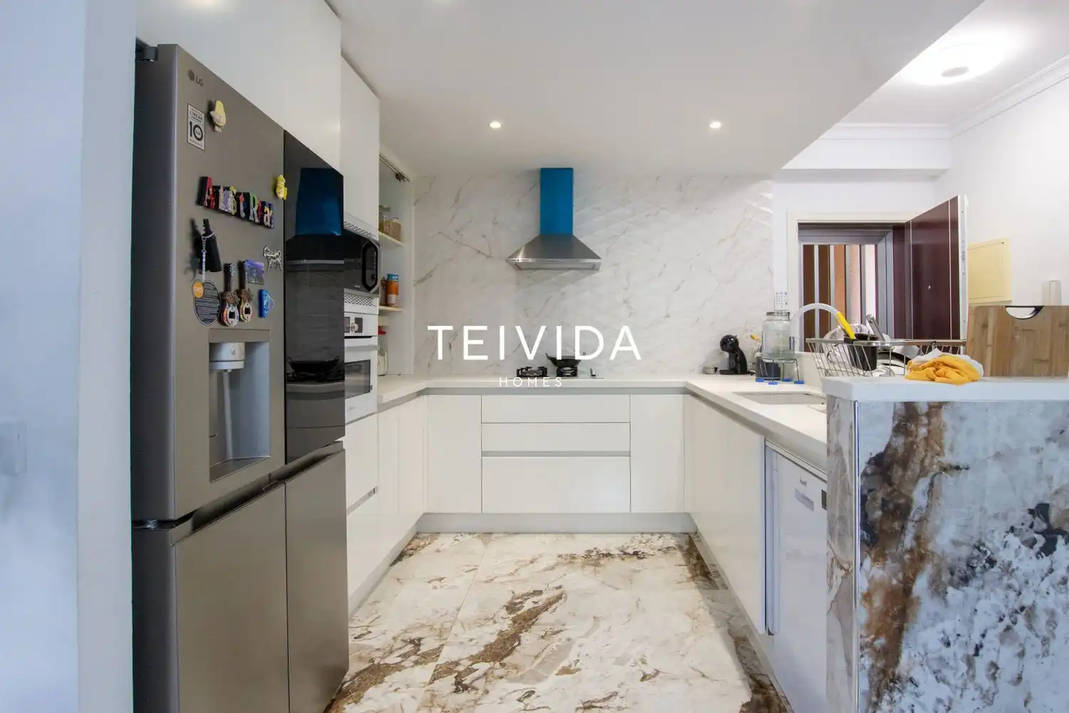 Kitchen of Flat for sale in San Miguel de Abona  with Air Conditioner, Terrace and Storage room