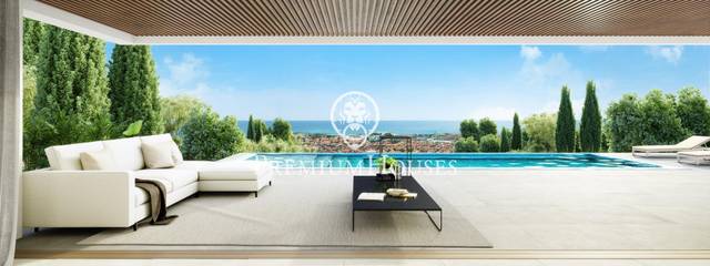 Casa-chalet en Venta en Centre