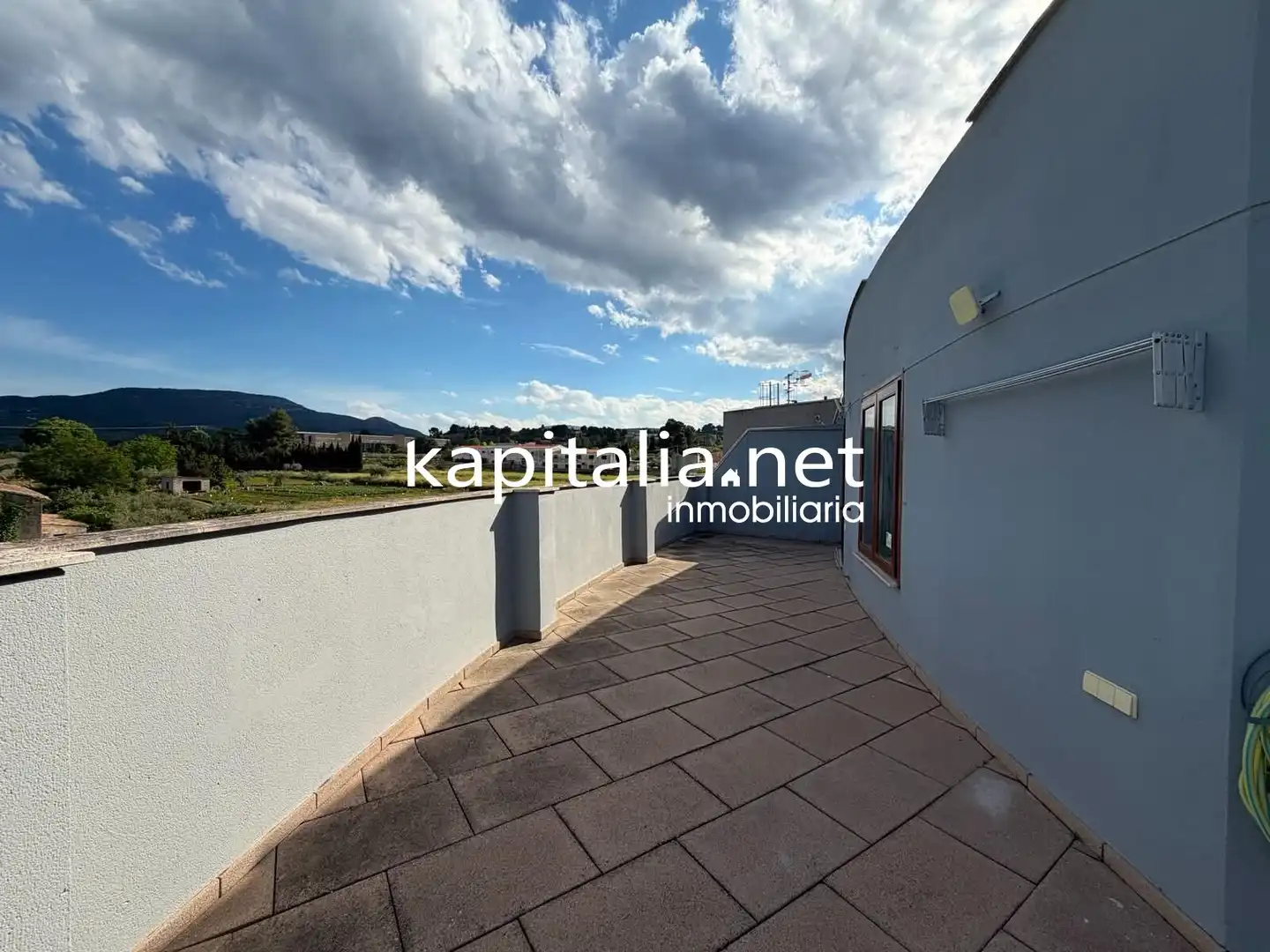 Terrasse von Dachboden zum Verkauf in Cocentaina mit Klimaanlage, Terrasse und Möbliert