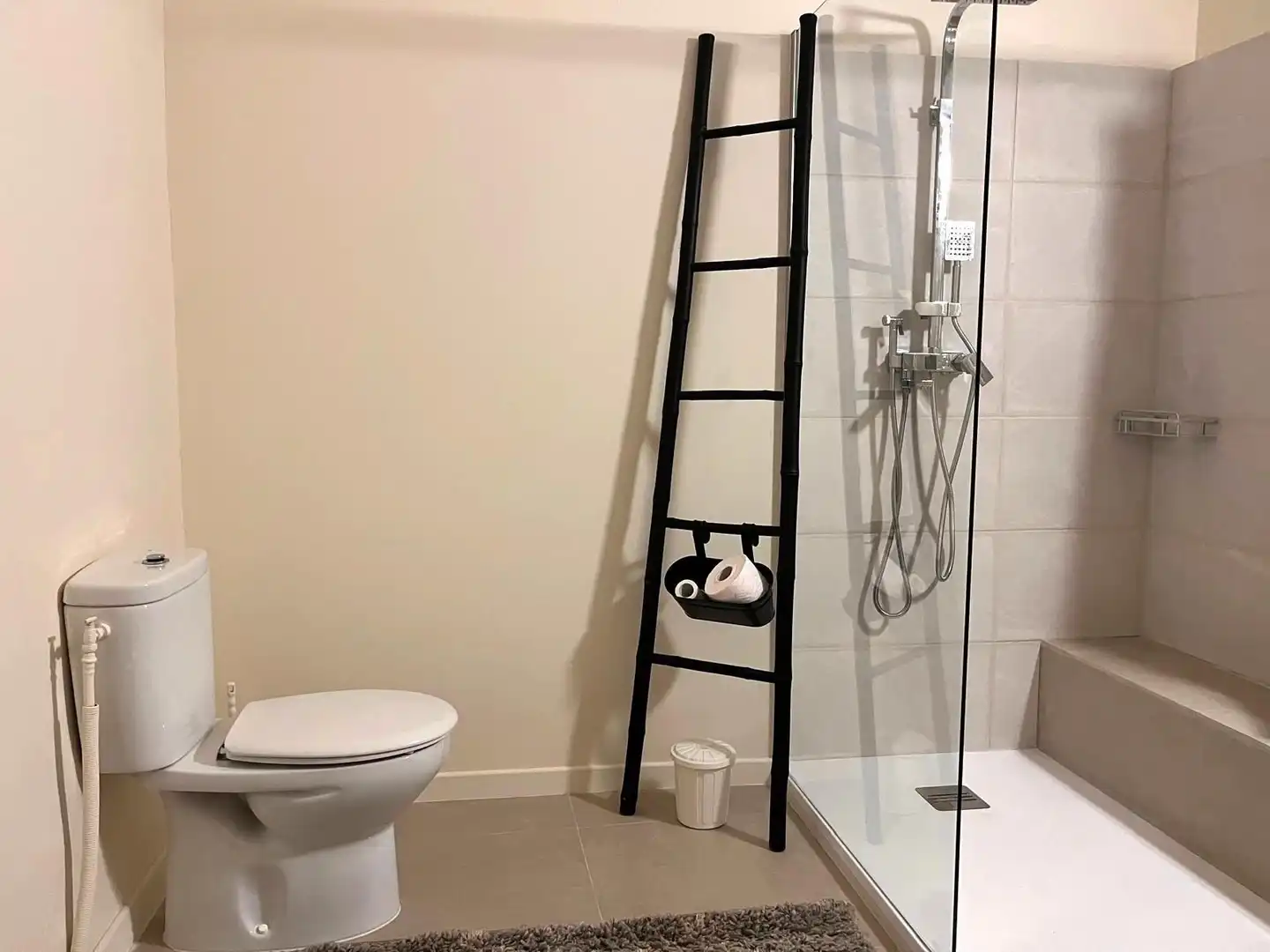 Bathroom of Flat for sale in Verges