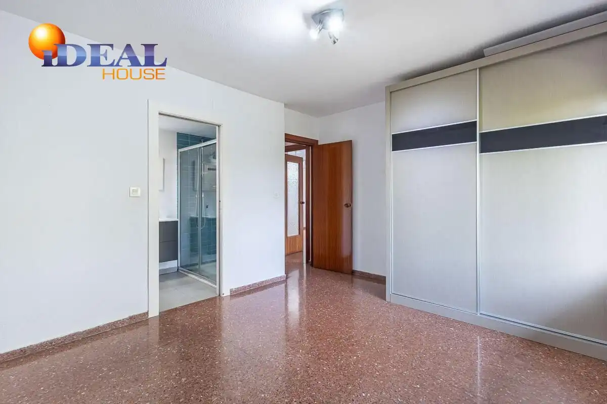 Flat with terrace for sale in Calle del Profesor Agustín Escribano 7, imagen 14