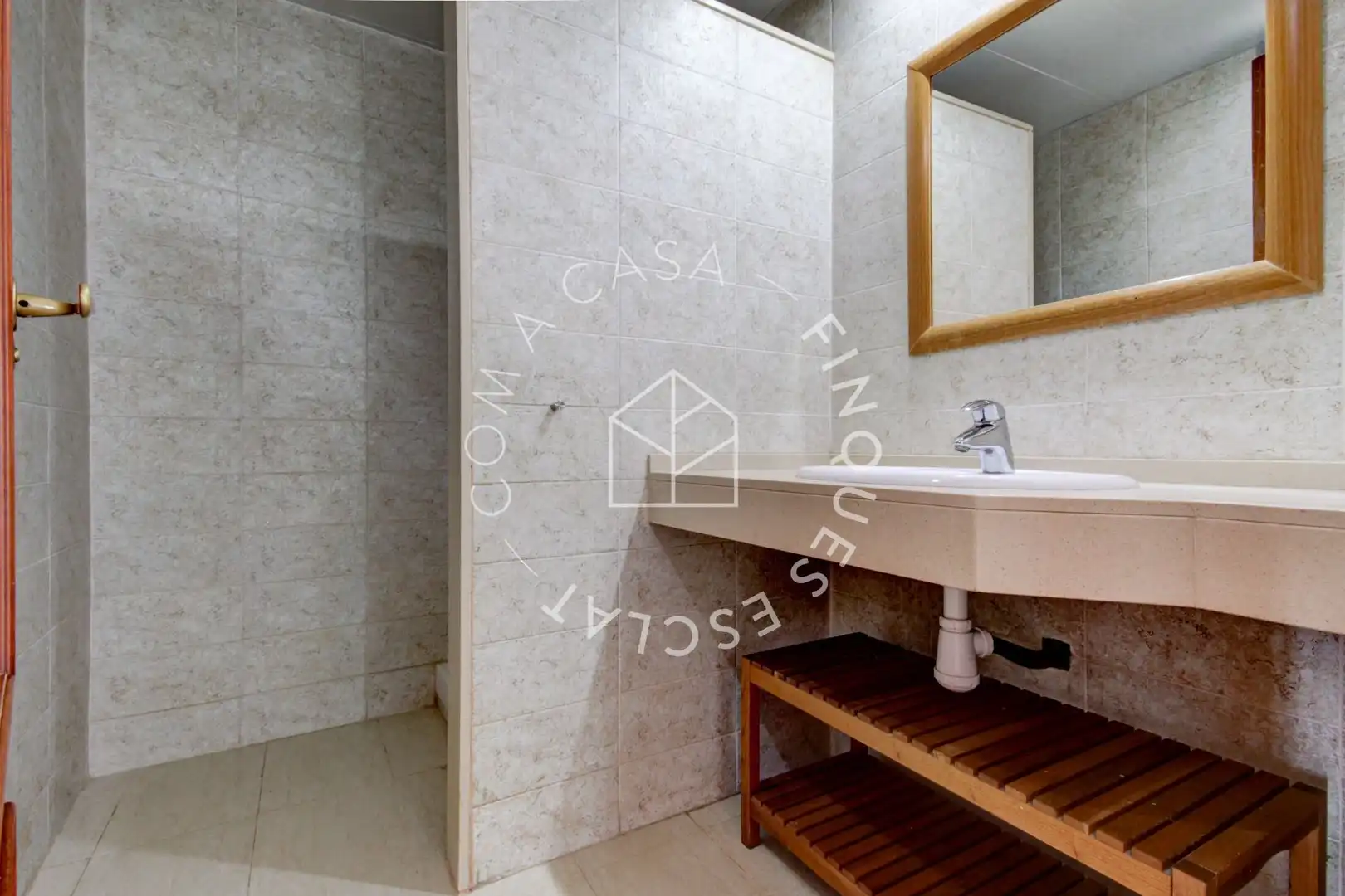 Bathroom of Houses for sale in Sant Llorenç d'Hortons  with Private garden