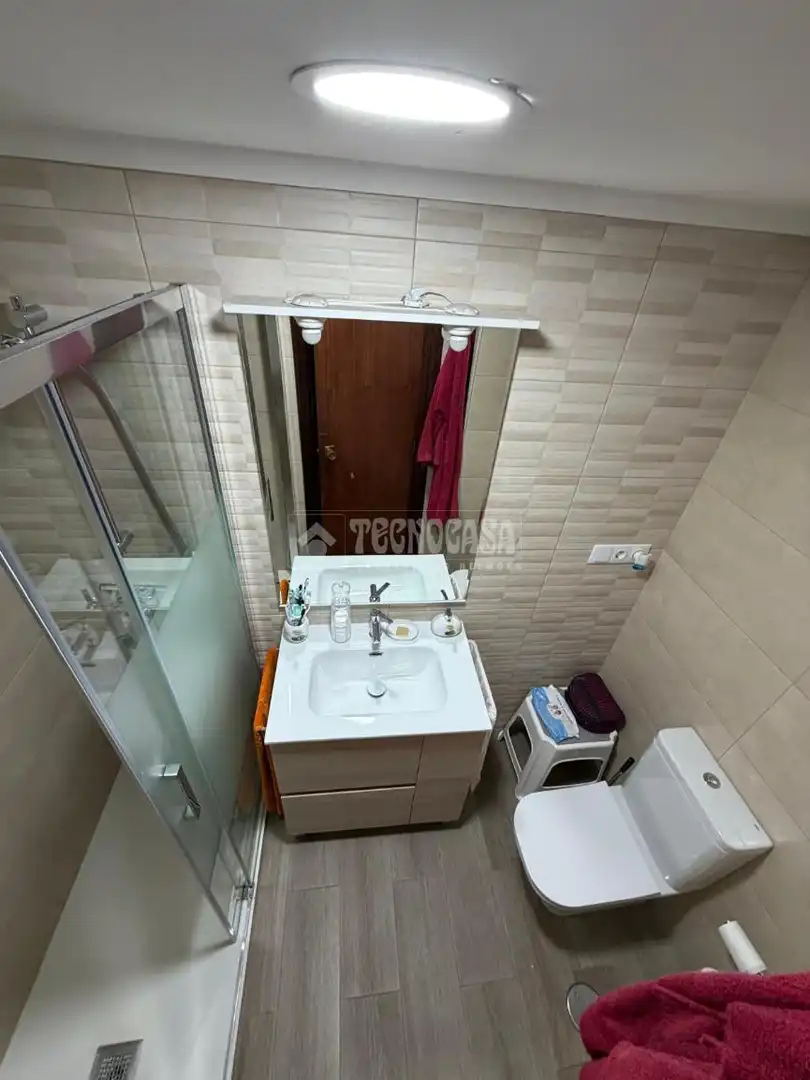 Bathroom of Flat for sale in Alicante / Alacant  with Air Conditioner