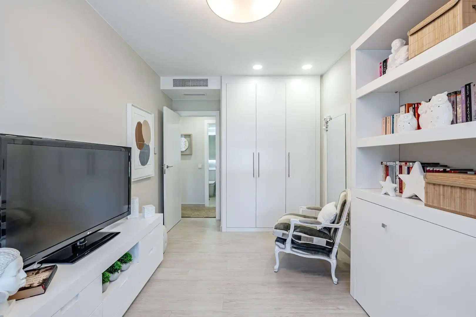 Schlafzimmer von Wohnung zum Verkauf in Boadilla del Monte mit Klimaanlage, Heizung und Terrasse