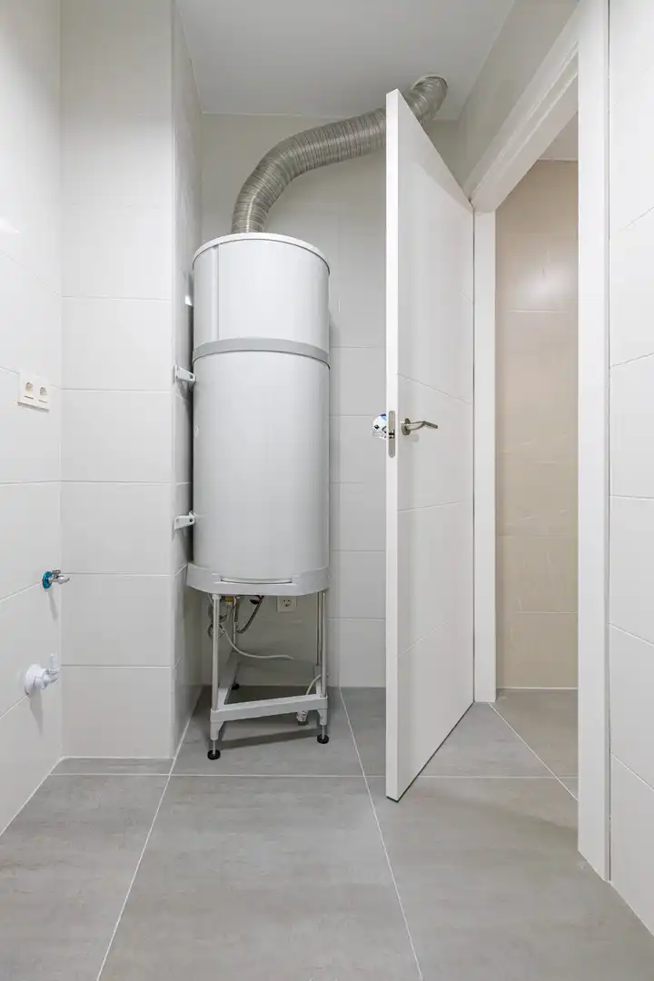 Badezimmer von Wohnung zum Verkauf in Murcia mit Klimaanlage