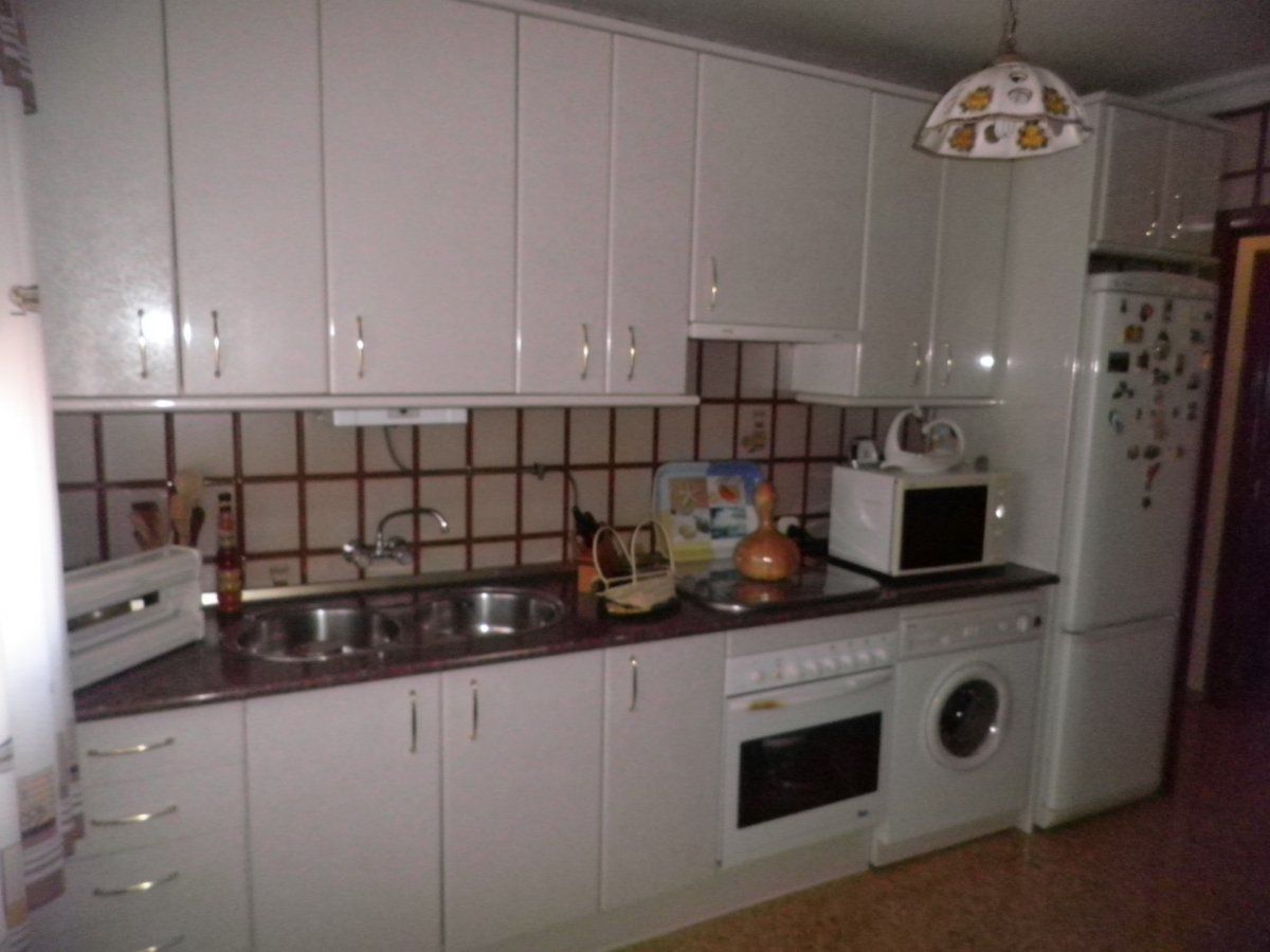 Kitchen of Flat for sale in Puertollano  with Air Conditioner, Heating and Balcony