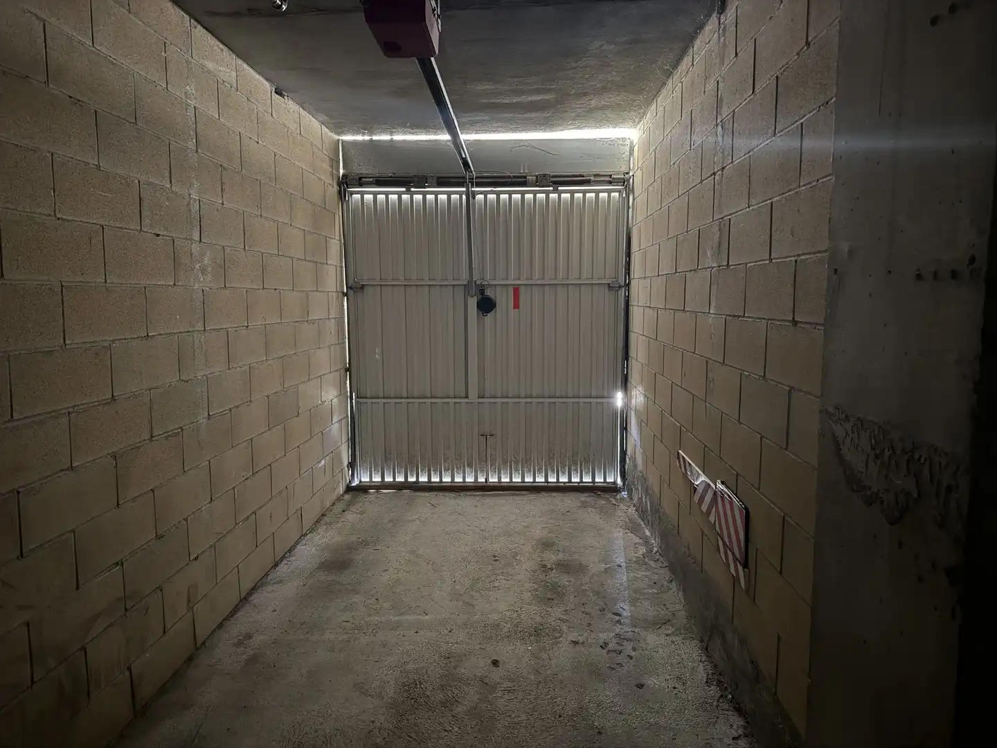 Parkplatz von Wohnung zur Miete in Elgeta mit Heizung und Möbliert