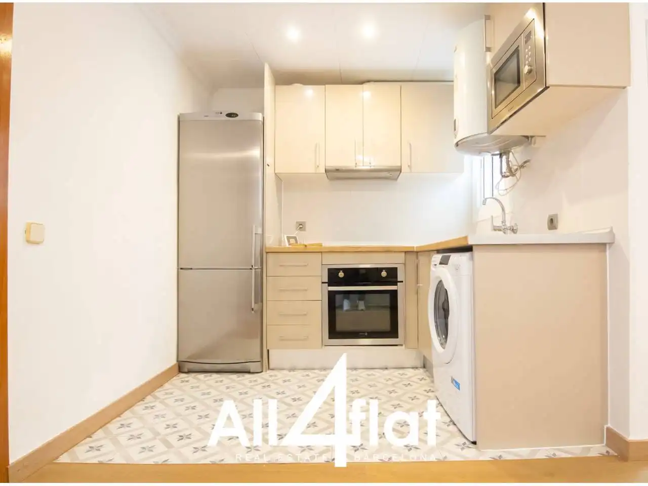 Wohnung zur Miete in Calle Rafael Campalans, La Torrassa