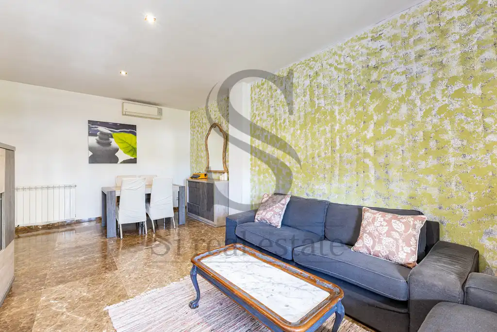 Living room of Flat for sale in Barcelona  with Air Conditioner, Heating and Terrace