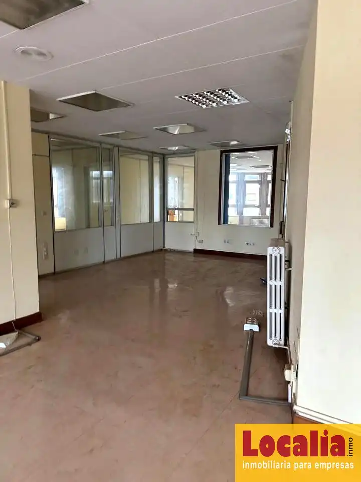 Locale commerciale in affitto a Castilla - Hermida, imagen 5