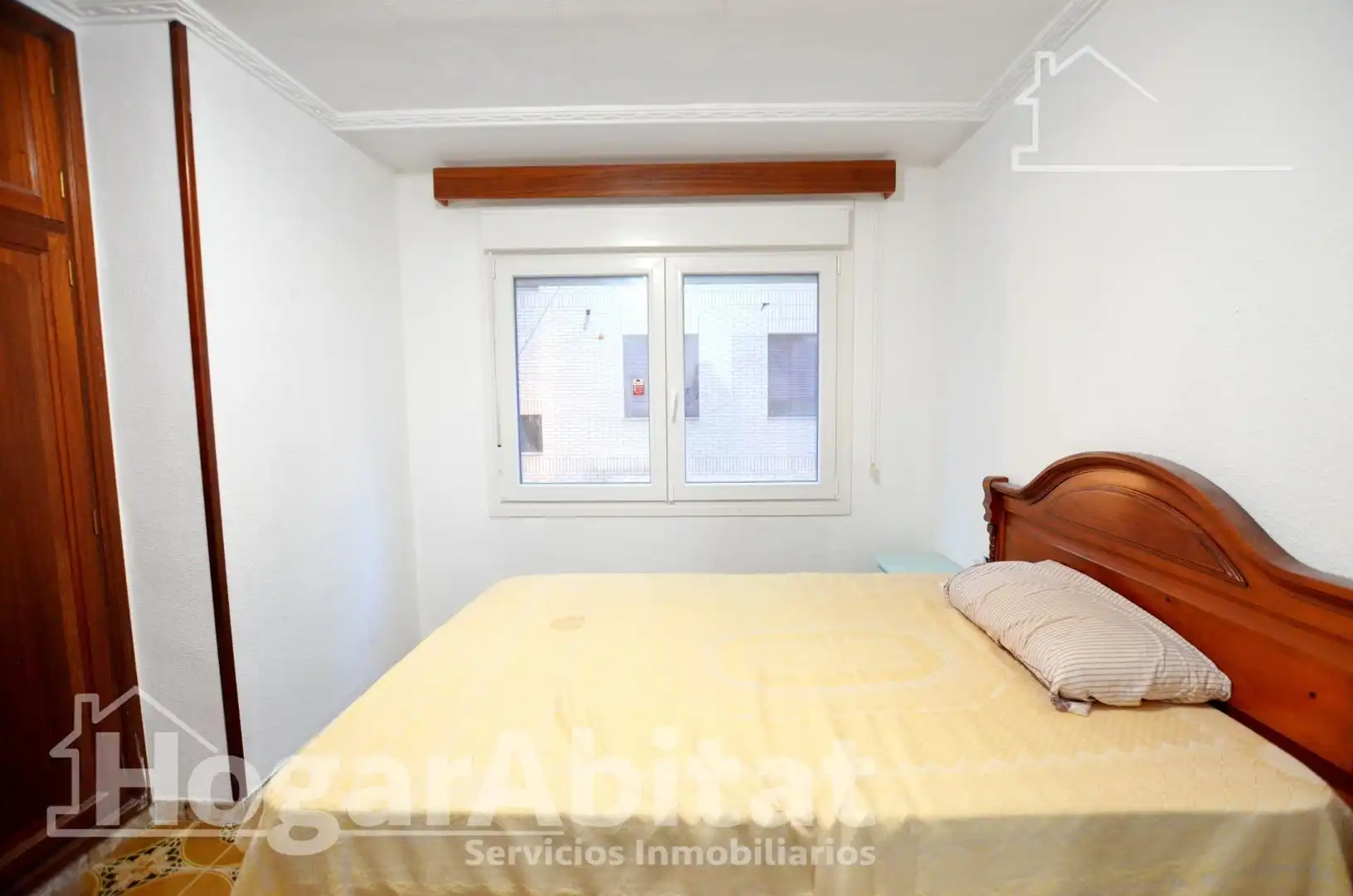 Habitación de Piso en venta en Alicante / Alacant con Amueblado y Balcón